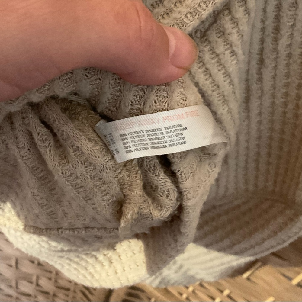 Out From Under Oversized Cardigan - Picture 9 of 11